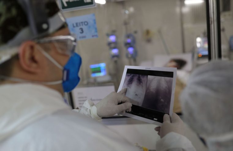 Saúde atualiza números da pandemia: Brasil tem 363 novos óbitos