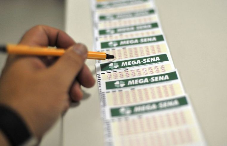 Ninguém acerta a Mega-Sena e prêmio acumulado vai para R$ 60 milhões