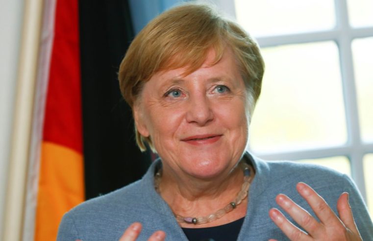 Merkel: Alemanha pode chegar a 19.200 casos de coronavírus por dia