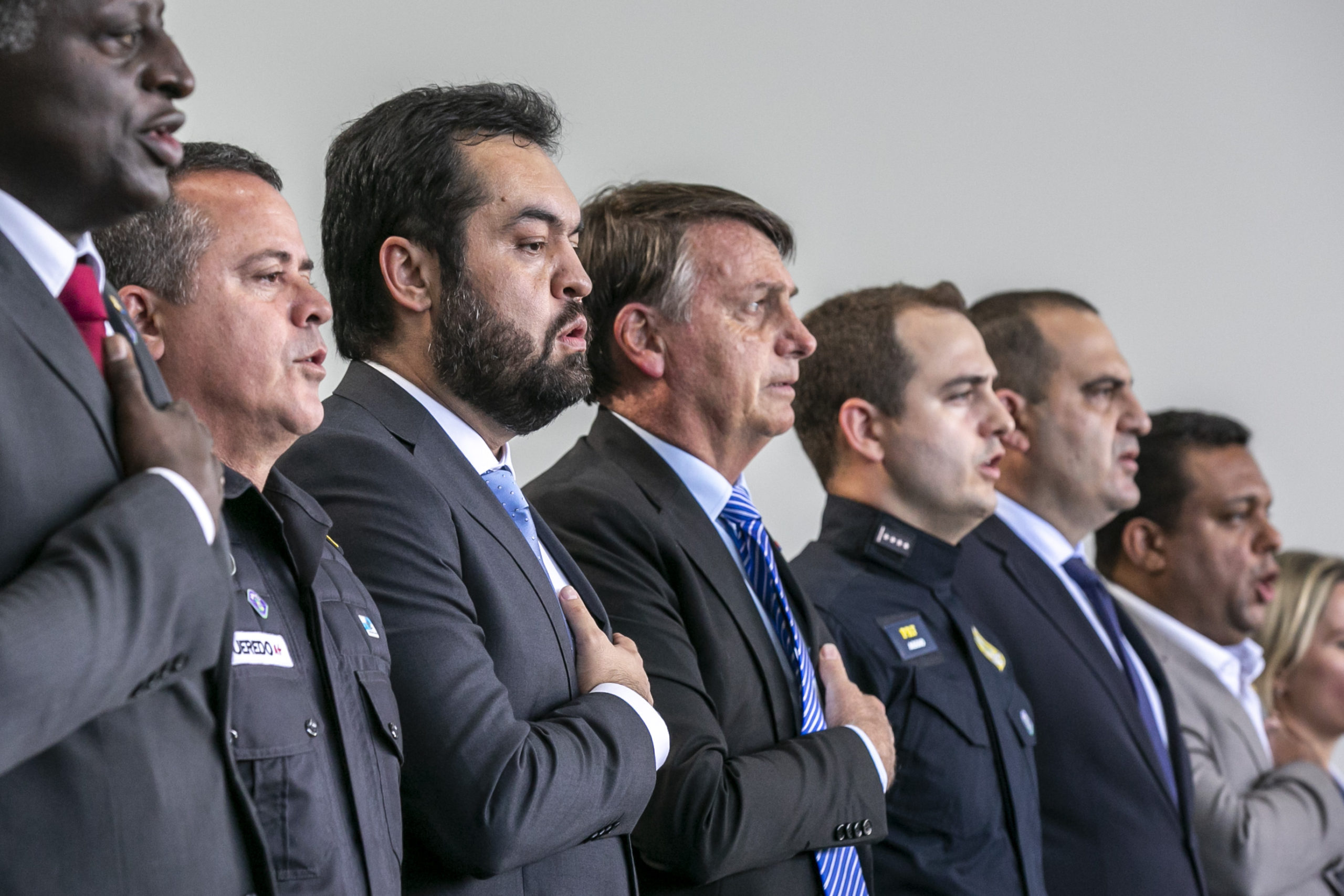 Governador em exercício, do RJ, participa da inauguração de novas instalações na Polícia Rodoviária Federal