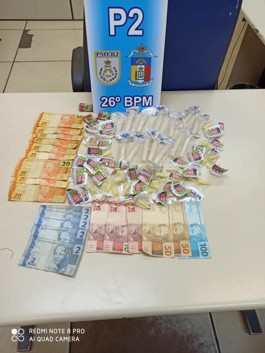 Adolescente é apreendido com drogas no Carangola