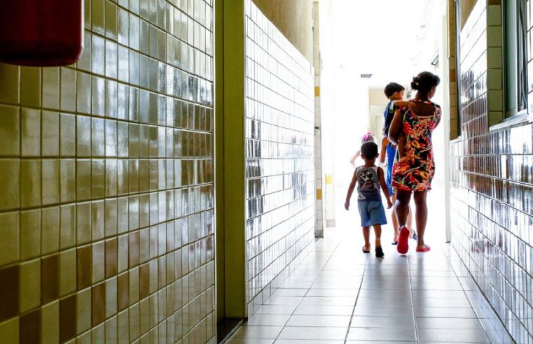 Vítima de violência doméstica usará conta conjunta para se mudar, prevê projeto