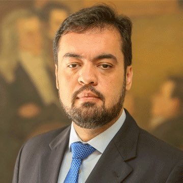 Governador em exercício anuncia troca em comando de duas secretarias