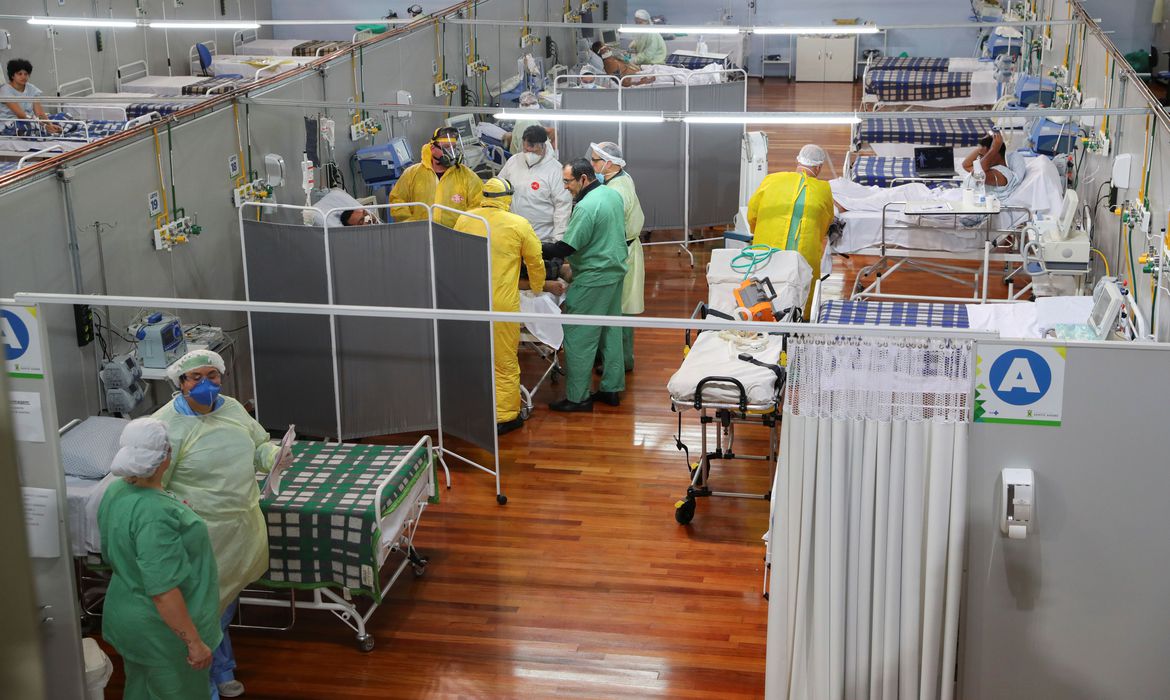 Setor público gasta R$ 3,83 per capita por dia com saúde, diz CFM