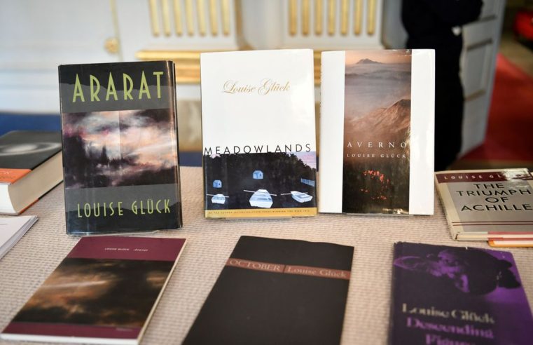 Poetisa norte-americana Louise Gluck ganha Prêmio Nobel de Literatura