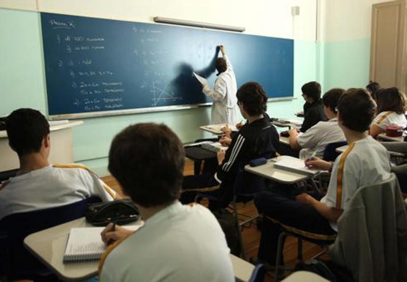 Investimento em educação desafia prefeitos em final de mandato