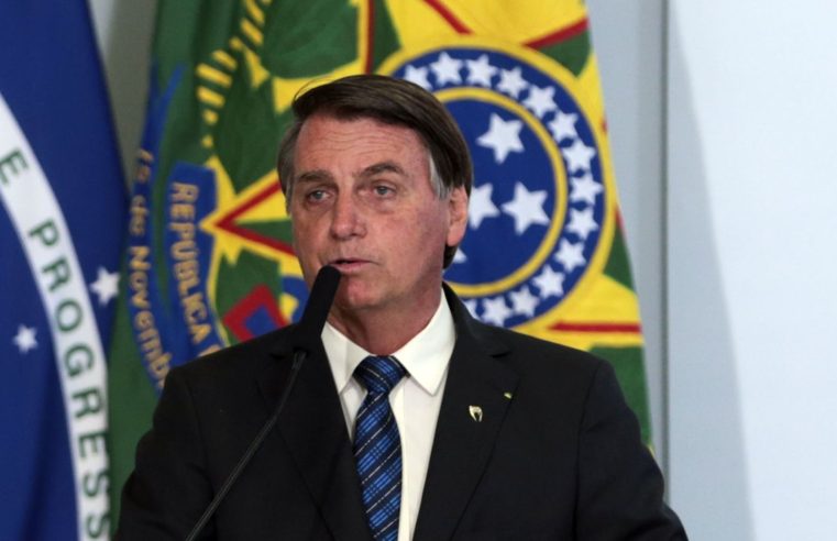 Vacinação “não é uma questão de Justiça”, mas de saúde, diz Bolsonaro