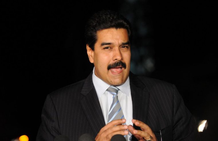 Maduro cita papa e pede que Congresso avalie casamento homoafetivo
