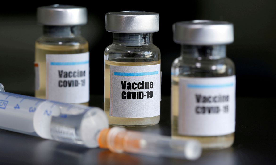 Novo processo de análise de vacinas contra a Covid-19 é adotado pela Anvisa