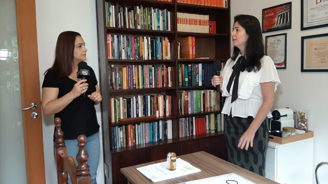 Biblioteca solidária é criada por advogada petropolitana e beneficiará o Projeto Grão