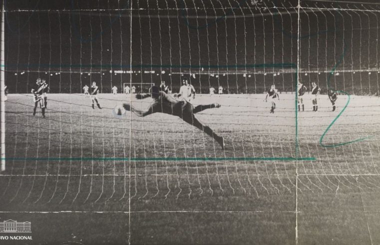 Museu do Futebol faz exposição para homenagear os 80 anos de Pelé