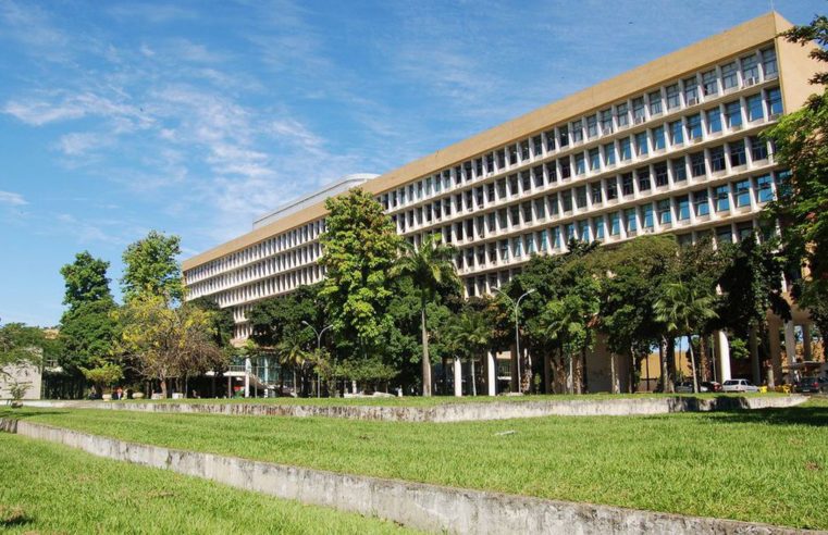 Maioria das universidades federais retoma aulas remotas após suspensão