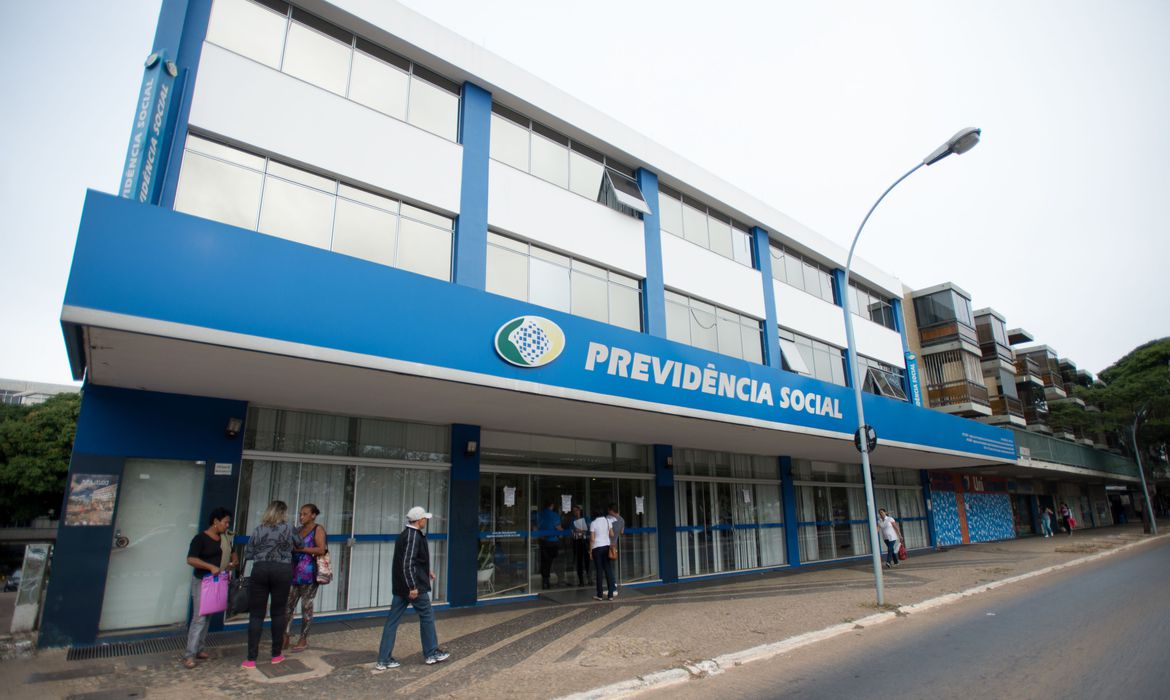 Perícia médica do INSS com uso de telemedicina começa na próxima segunda