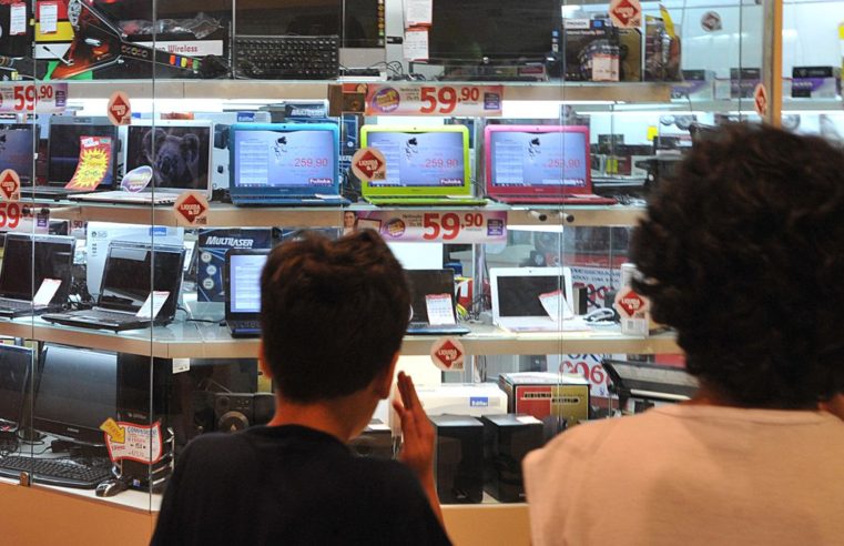 Desburocratizar processos pode simplificar abertura de MEIs, micro e pequenos negócios