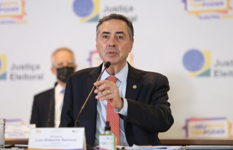Presidente do TSE diz que combater a Covid-19 e as Fake News foram prioridade durante as eleições