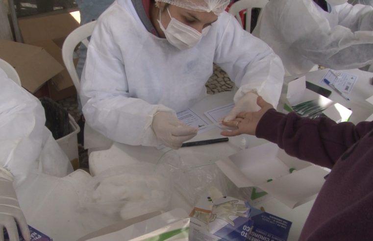 Covid-19: testagem em massa continua com equipes, fixas e móveis, no município