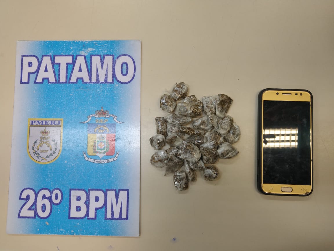 Adolescente é apreendido com drogas no Independência