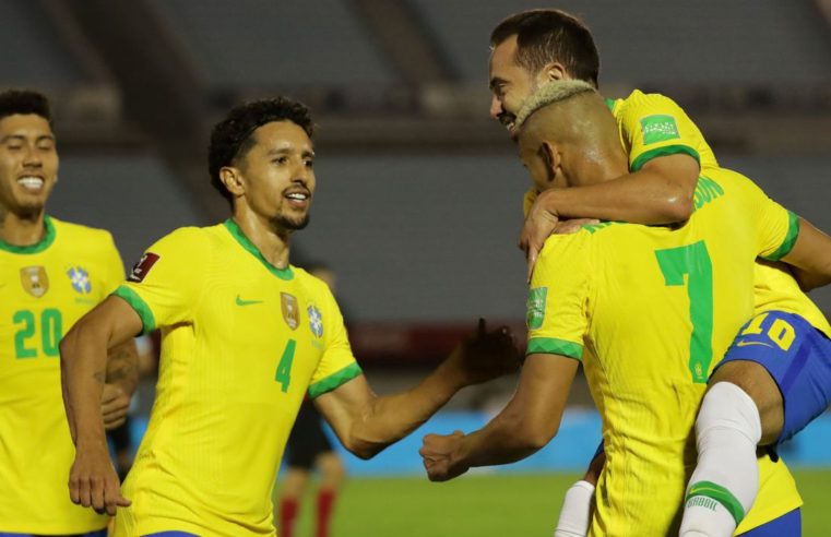 Brasil vence Uruguai e segue 100% nas eliminatórias da Copa do Mundo