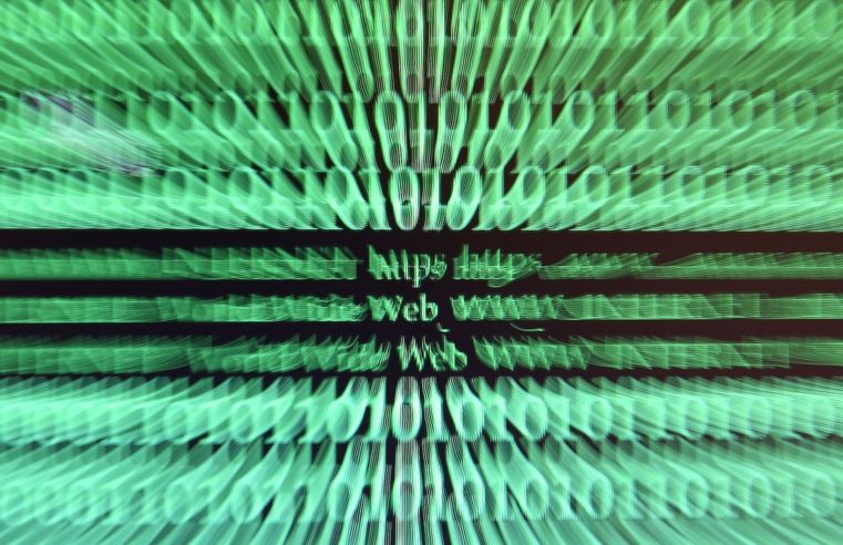 Senado aprova aumento de penas para fraudes eletrônicas