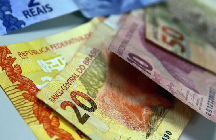 País desperdiça cerca de 22% do PIB por ano com o Custo Brasil