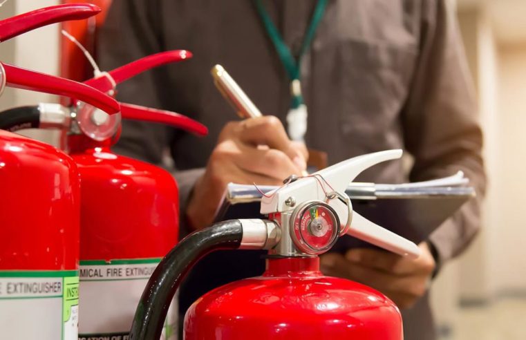 Força tarefa da Secretaria de Educação, colocou em dia o Projeto de Segurança contra Incêndio e Pânico junto ao Corpo de Bombeiros