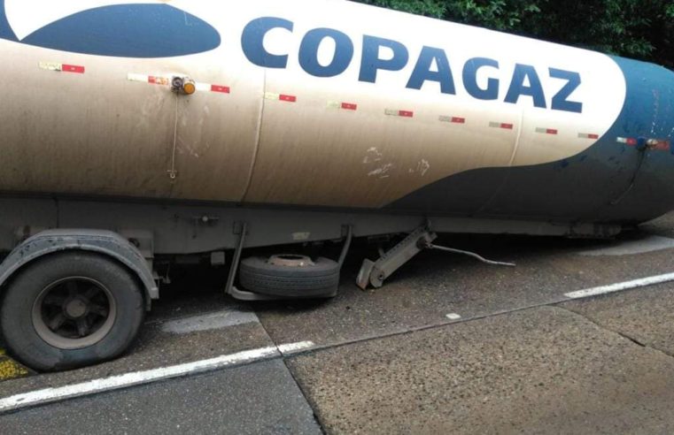 A subida da serra de Petrópolis será interditada totalmente na madrugada de domingo para segunda-feira (a partir de zero hora de segunda)