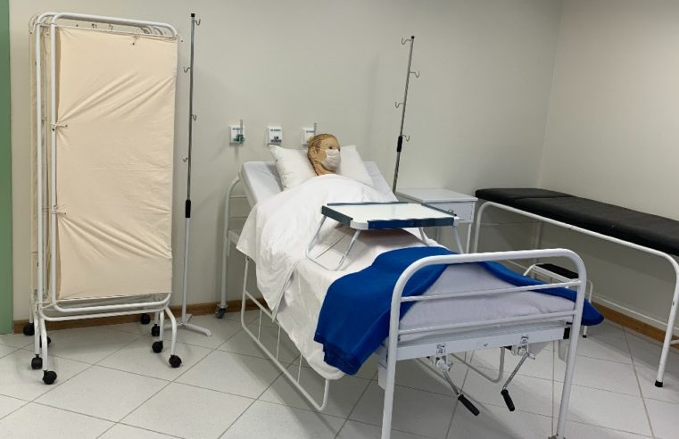 Faculdade em Petrópolis oferece  vestibular da saúde com provas online