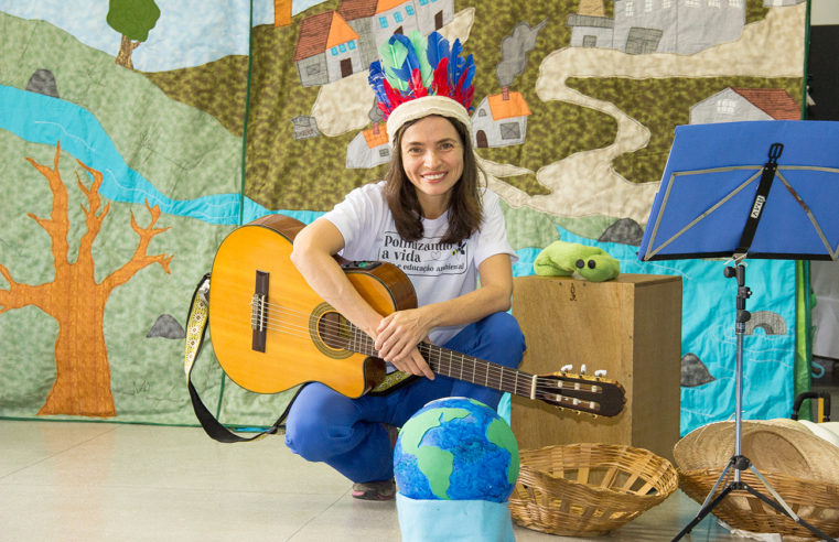Na próxima terça-feira (29), será realizada uma Oficina de Capacitação à distância com a arte-educadora Valéria Cardoso, onde serão apresentados os projetos “Do Tupi ao Guarani: Contos do Brasil” e “Polinizando a Vida: Arte e Educação Ambiental”