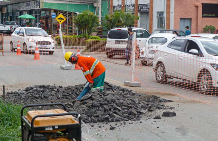 União e Indústria no trecho da Posse continua em obra. A previsão de término é para agosto de 2021