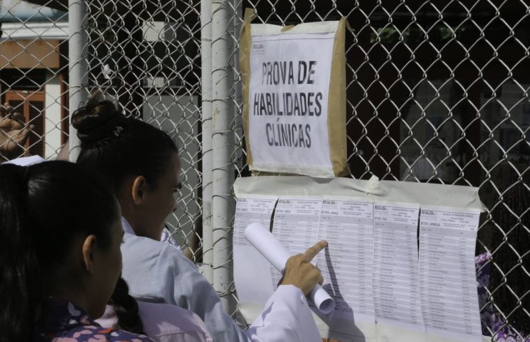 Mais de 15 mil médicos participam do Revalida hoje