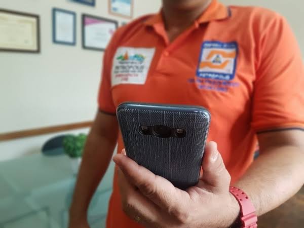 Defesa Civil de Petrópolis está em estado de alerta máximo. Na rua Vital Brasil no bairro São Sebastião foi registrada uma ocorrência de deslizamento atingindo uma residência.