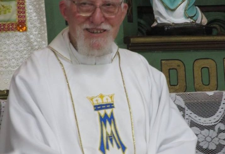 Há um mês internado, devido a uma infecção urinária, Padre Francisco Montemezzo recebe alta