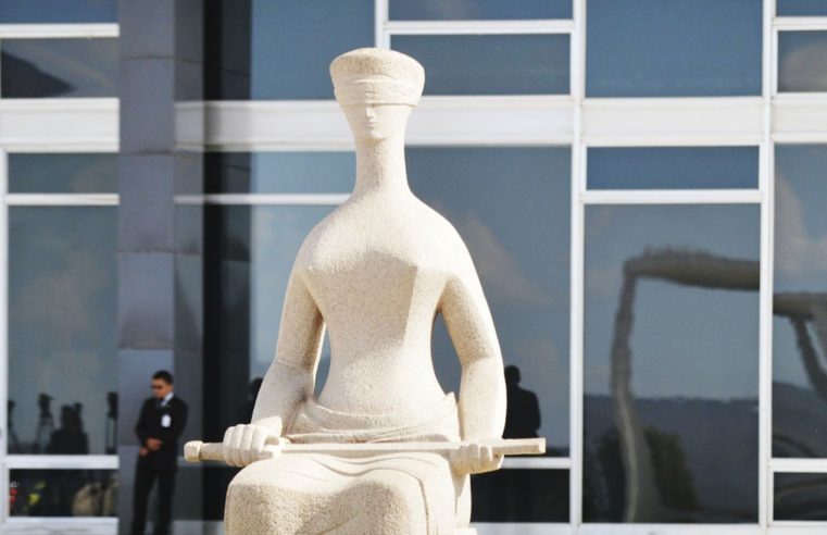 Bolsonaro sanciona lei que modifica definição de crime de denunciação caluniosa