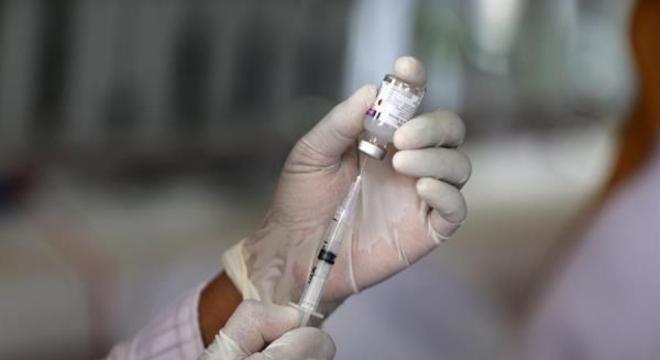 Brasil pode perder prazo para a vacina da Pfizer