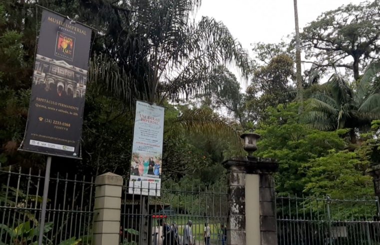 Jardins do Museu Imperial terão portões abertos, ao público, a partir desta terça-feira