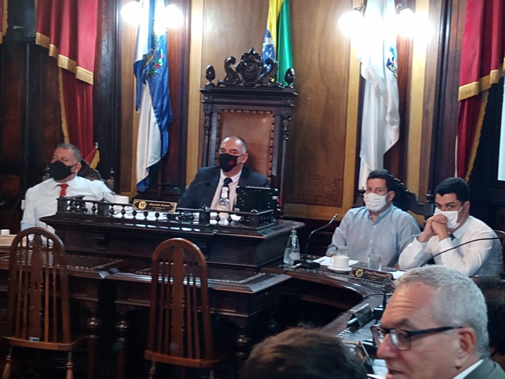 Prefeito interino Hingo Hammes vai a Brasília nesta quarta-feira (24) para cobrar resposta do Departamento de Infraestrutura em Transportes (Dnit) sobre a atuação na BR-040 após o fim do contrato com a Concessionária Rio-Juiz de Fora (Concer)