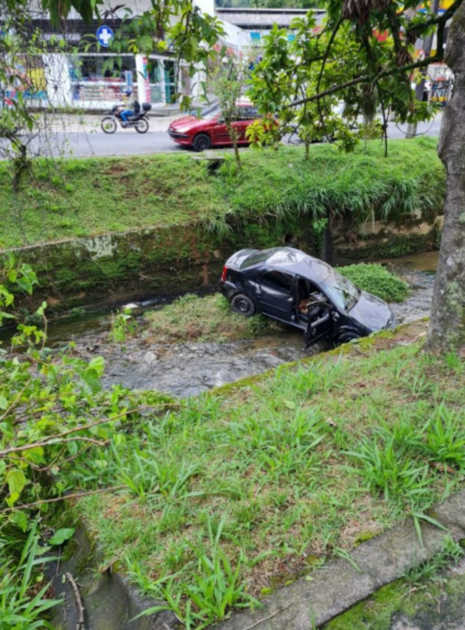 Mulher morre em acidente de trânsito no Bingen