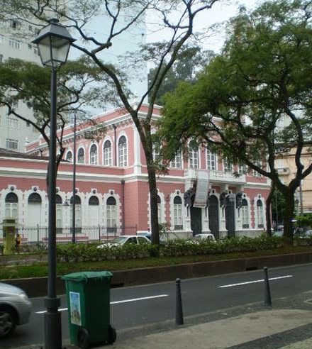 Petrópolis deve ganhar cartilha com orientações sobre a importância das construções históricas para a Cidade