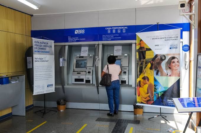 Mesmo sem ponto facultativo, em Petrópolis,  durante o Carnaval, agências  bancárias não abrem segunda, terça e terão  horário especial na quarta-feira (17)