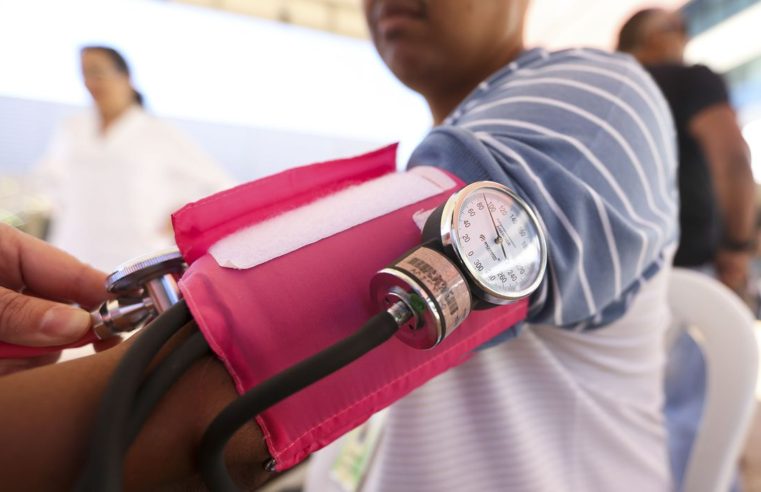 Governo defende nova suspensão de reajuste em planos de saúde