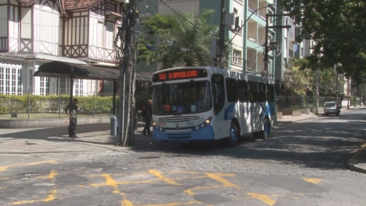 Prefeitura vai à Justiça para garantir operação de 100% da frota de ônibus