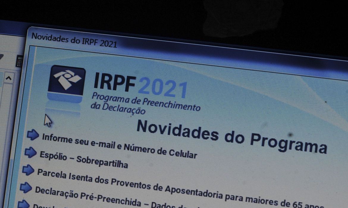 Quase 9 milhões de contribuintes enviaram declaração do IRPF