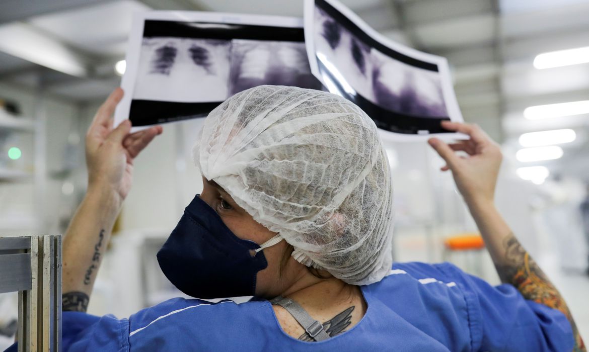 Fiocruz: 18 estados e DF têm ocupação de leitos de UTI acima de 80%