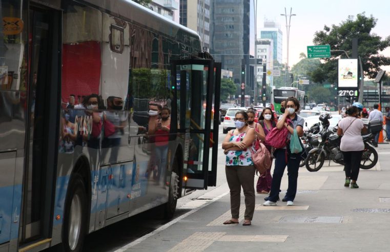 Prévia da inflação oficial fica em 0,93% em março, diz IBGE