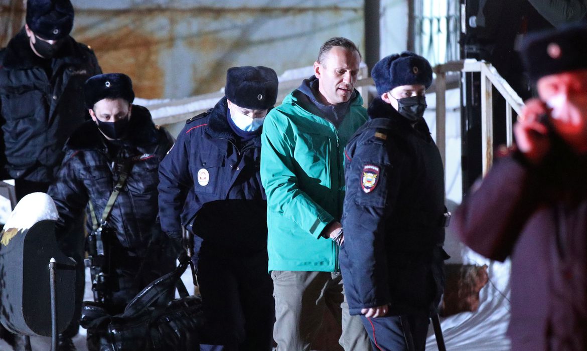 Polícia russa deteve 1.784 pessoas durante manifestações pró-Navalny