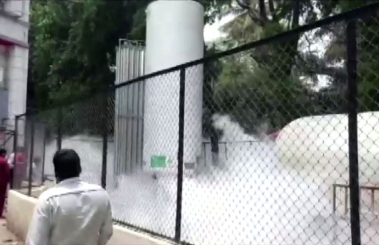 Vazamento de oxigênio na Índia causa morte de 22 pacientes internados