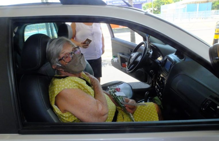 Nova Iguaçu vacina pessoas de 62 a 60 anos e profissionais de saúde de 28 a 26 anos nesta semana