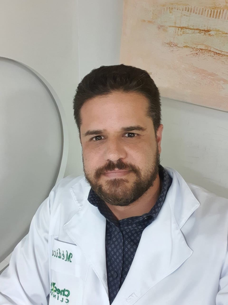 Dieta da moda, jejum intermitente não é indicado para qualquer pessoa, alerta especialista