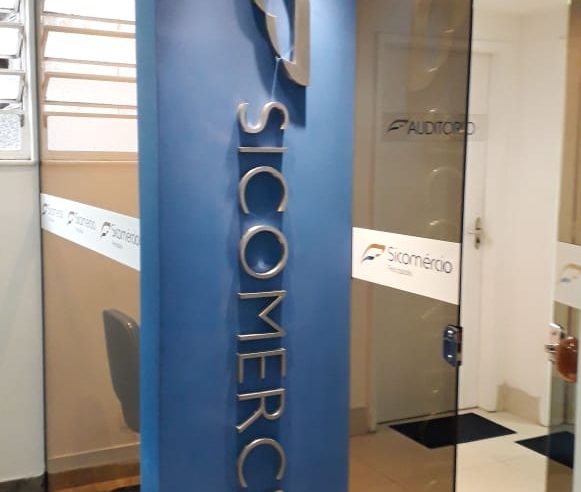 Sicomércio orienta lojistas sobre possível reabertura do comércio nesta sexta-feira