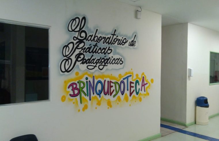 Neste sábado (24) é dia de contação de histórias e bate-papo para a criançada